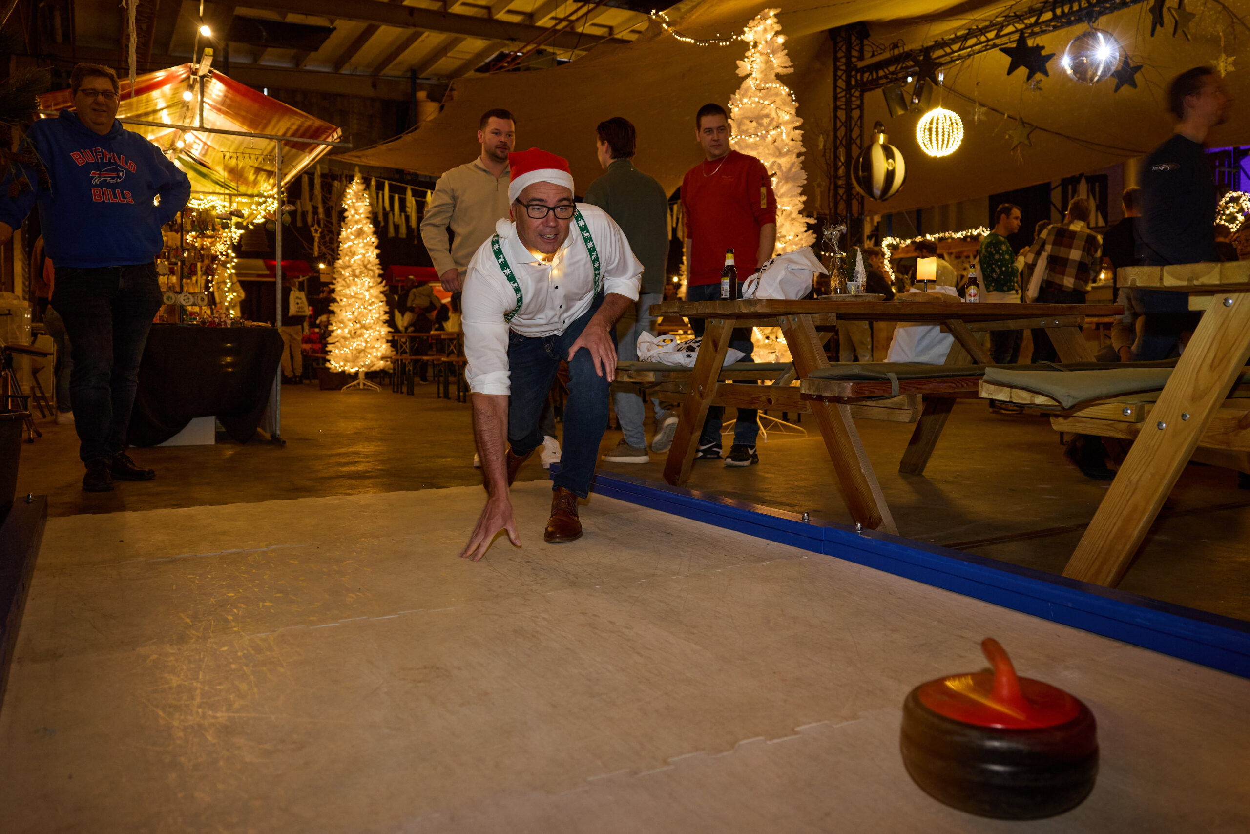 58 - WEB - Kerstpakketten-markt in The Beach - 12-12-24